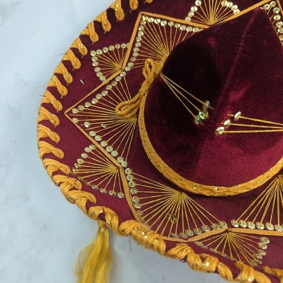 Vintage Pigalle Sombrero Mexican Hat Red Gold Sequin Velvet Yellow - Picture 13 of 13